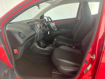 Toyota AYGO 1.0 VVT-i x Euro 6 5dr