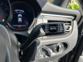 Porsche Macan 2.0T PDK 4WD Euro 6 (s/s) 5dr