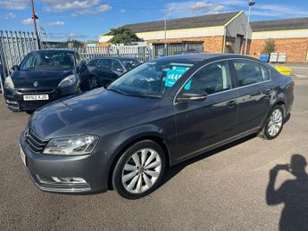 Volkswagen Passat 1.6 TDI BlueMotion Tech Highline Euro 5 (s/s) 4dr