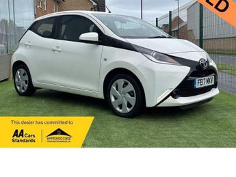 Toyota AYGO 1.0 VVT-i x-play Euro 6 5dr