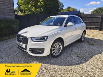 Audi Q3 2.0 TFSI SE S Tronic quattro Euro 5 (s/s) 5dr