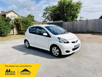 Toyota AYGO 1.0 VVT-i Go Euro 5 5dr