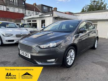 Ford Focus 1.0T EcoBoost Zetec Auto Euro 6 (s/s) 5dr