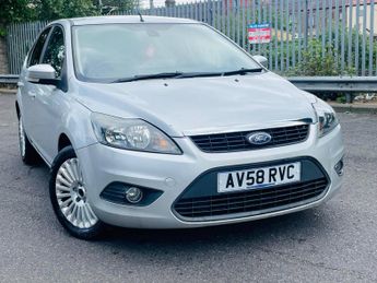 Ford Focus 1.6 Titanium 5dr