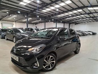 Toyota Yaris 1.5 VVT-h Y20 Bi-tone E-CVT Euro 6 (s/s) 5dr