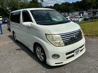 Nissan Elgrand 