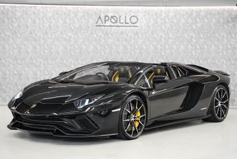 Lamborghini Aventador 6.5 V12 LP 740-4 S Roadster ISR 4WD Euro 6 2dr