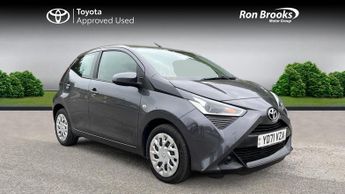 Toyota AYGO 1.0 VVT-i x-play Euro 6 (s/s) 5dr