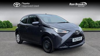 Toyota AYGO 1.0 VVT-i x-play Euro 6 (s/s) 5dr