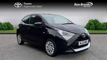 Toyota AYGO 1.0 VVT-i x-play Euro 6 (s/s) 5dr