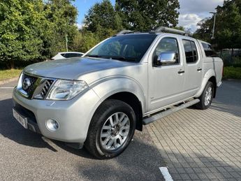 Nissan Navara 3.0 dCi V6 Outlaw Auto 4WD Euro 4 4dr