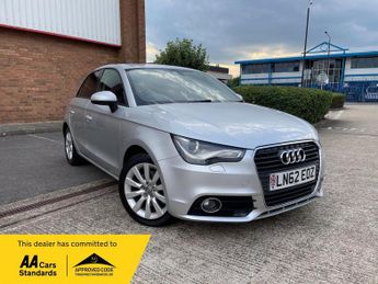 Audi A1 1.4 TFSI CoD S line Sportback S Tronic Euro 5 (s/s) 5dr