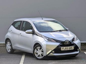 Toyota AYGO 1.0 VVT-i x-pression x-wave Euro 5 5dr Euro 5