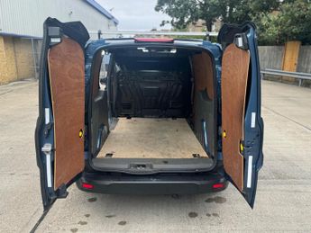 Ford Transit Connect 1.5 240 EcoBlue Limited Auto L2 Euro 6 (s/s) 5dr