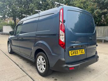 Ford Transit Connect 1.5 240 EcoBlue Limited Auto L2 Euro 6 (s/s) 5dr