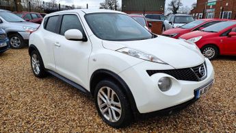 Nissan Juke 1.6 Acenta Premium Euro 5 (s/s) 5dr