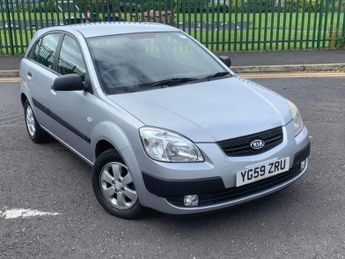 Kia Rio 1.5 CRDi 2 5dr