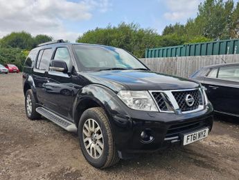 Nissan Pathfinder 2.5 dCi Tekna Auto 4WD Euro 5 5dr