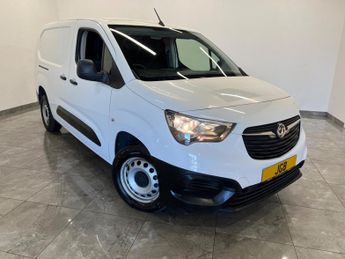 Vauxhall Combo 1.5 Turbo D 2300 Dynamic L1 H1 Euro 6 4dr