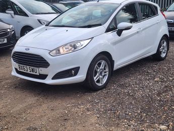 Ford Fiesta 1.0T EcoBoost Zetec Euro 5 (s/s) 5dr