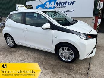 Toyota AYGO 1.0 VVT-i x-pression x-wave Euro 5 5dr Euro 5