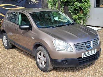 Nissan Qashqai 2.0 Visia CVT 2WD 5dr