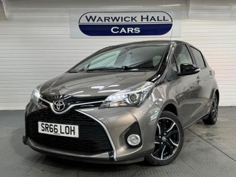 Toyota Yaris 1.33 Dual VVT-i Design Euro 6 5dr (Safety Sense)