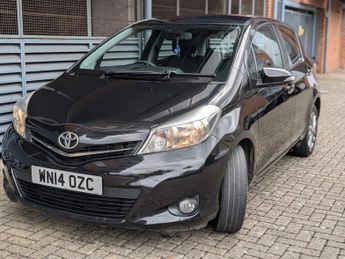 Toyota Yaris 1.33 Dual VVT-i Icon Plus Euro 5 5dr