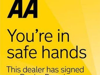 Vauxhall Grandland X 1.6 13.2kWh Business Edition Nav Premium Auto 4WD Euro 6 (s/s) 5