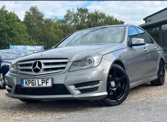 Mercedes C Class 2.1 C220 CDI BlueEfficiency Sport Edition 125 G-Tronic+ Euro 5 (