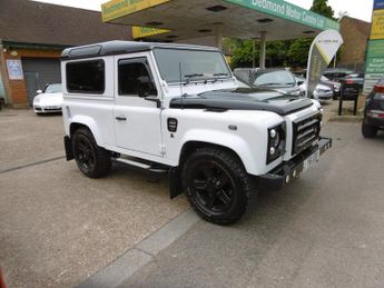 Land Rover Defender 2.2 TDCi XS 4WD SWB Euro 5 3dr