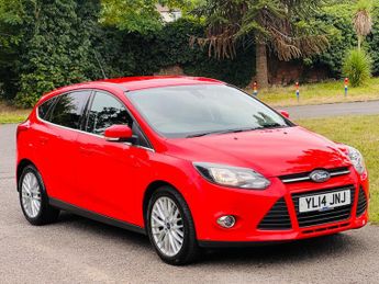 Ford Focus 1.0T EcoBoost Zetec Euro 5 (s/s) 5dr