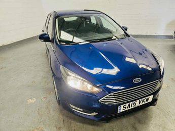 Ford Focus 1.6 TDCi Titanium Euro 5 (s/s) 5dr