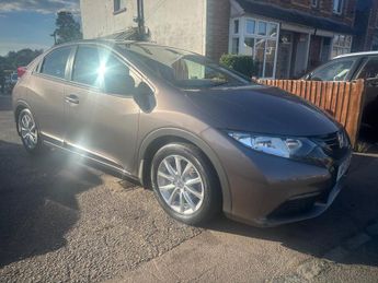 Honda Civic 1.8 i-VTEC SE Euro 5 (s/s) 5dr