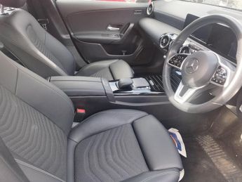 Mercedes-Benz A Class 1.5 A180d SE 7G-DCT Euro 6 (s/s) 5dr