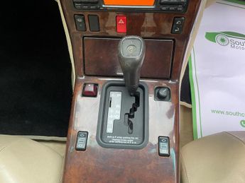 Mercedes-Benz SL 3.2 SL320 2dr