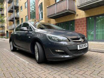 Vauxhall Astra 1.6i Excite Euro 6 5dr