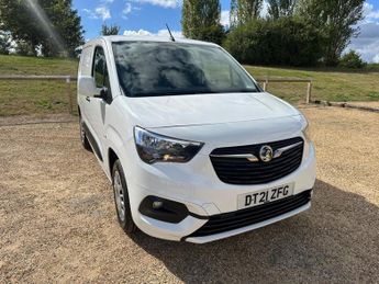 Vauxhall Combo 1.5 Turbo D 2300 Sportive L1 H1 Euro 6 4dr