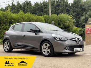 Renault Clio 1.2 16V Dynamique MediaNav Euro 5 5dr