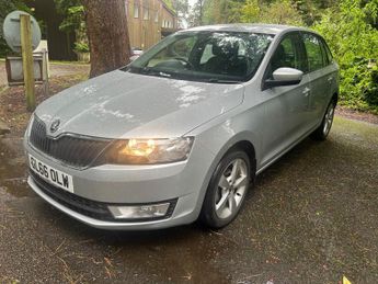 Skoda Rapid 1.2 TSI SE Tech DSG Euro 6 (s/s) 5dr