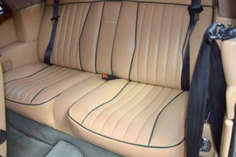 Rolls-Royce Corniche 6.8 2dr
