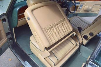 Rolls-Royce Corniche 6.8 2dr