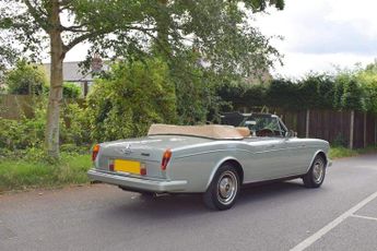 Rolls-Royce Corniche 6.8 2dr