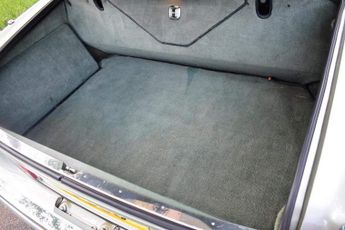 Rolls-Royce Corniche 6.8 2dr