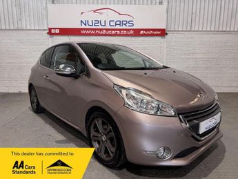 Peugeot 208 1.2 VTi Allure Euro 5 3dr