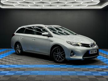 Toyota Auris 1.8 VVT-h Icon+ Touring Sports CVT Euro 5 (s/s) 5dr