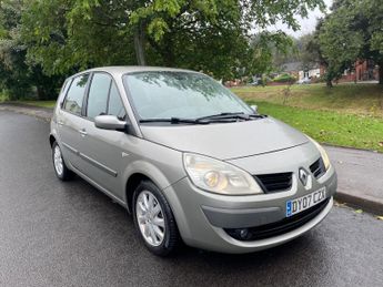 Renault Scenic 1.6 VVT Dynamique 5dr