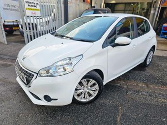 Peugeot 208 1.2 VTi Access+ Euro 5 5dr