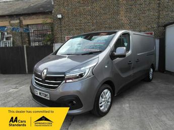 Renault Trafic 2.0 dCi ENERGY 30 Sport Nav EDC LWB Standard Roof Euro 6 (s/s) 5