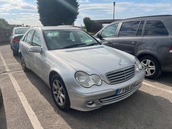 Mercedes C Class 2.1 C200 CDI Classic SE 4dr